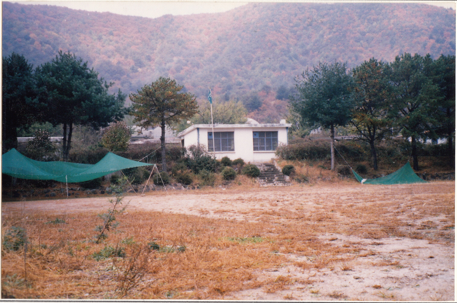 사내초 삼일분교장 전경 및 연혁 사진